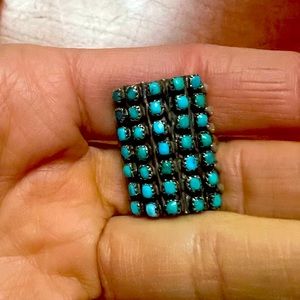 Vintage Zuni Turquoise Sterling Silver Ring size ~5.5 Petite Point Snake Eye
